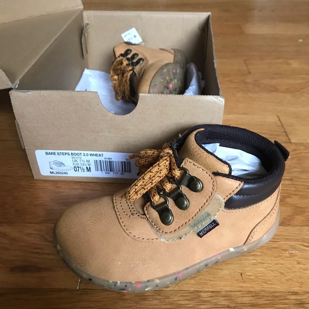 Merrell Kids Bare Steps 2.0 toddler boots in Wheat color, size 7.5
